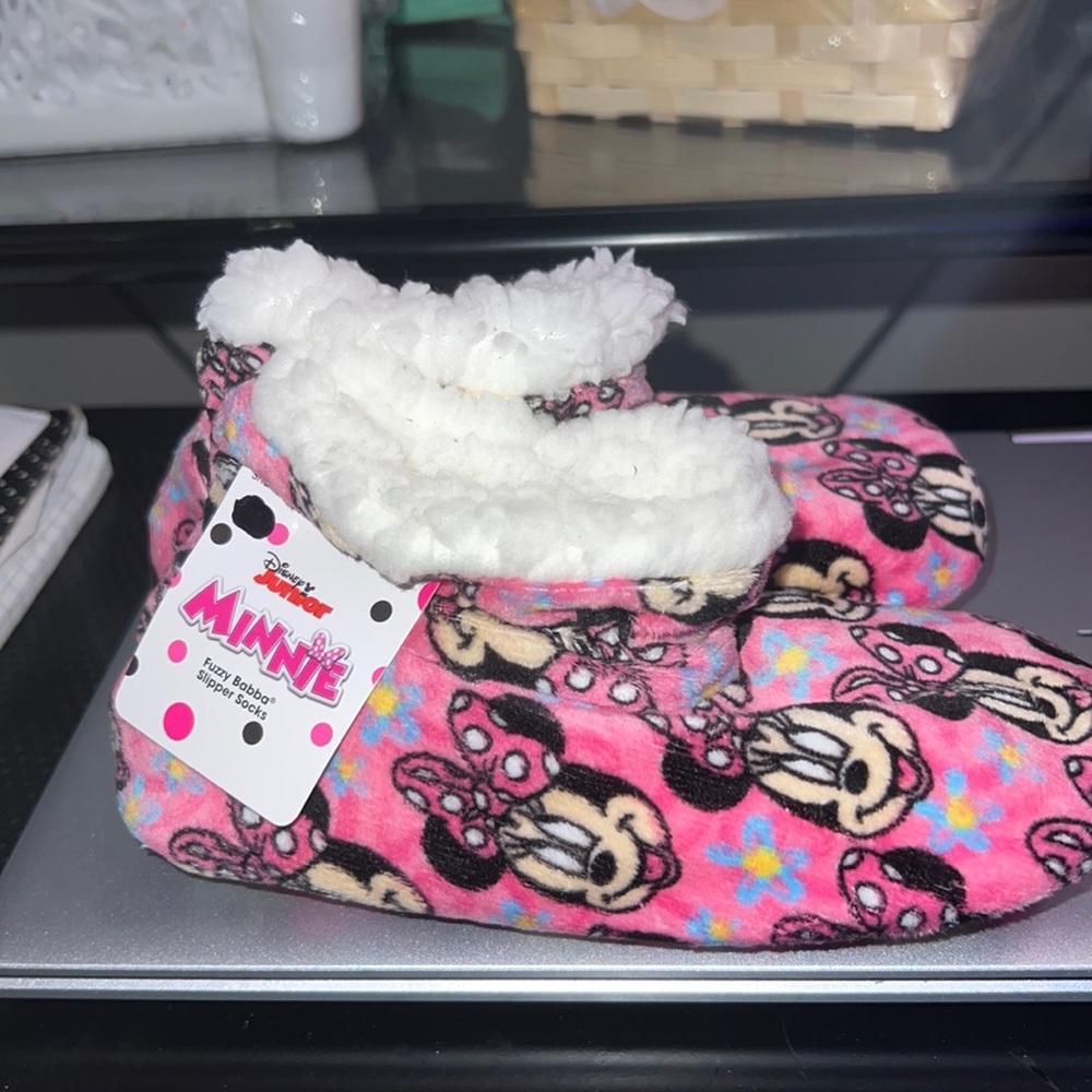 Fuzzy babba slipper socks free